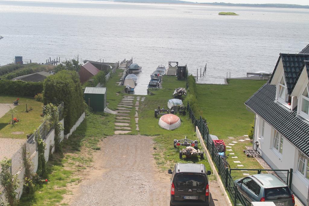 Gasthof Breeger-Bodden Экстерьер фото